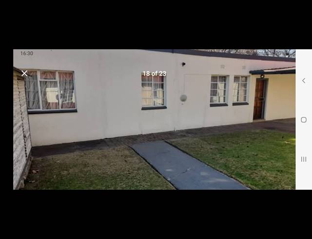 2 bed property to rent in COMET